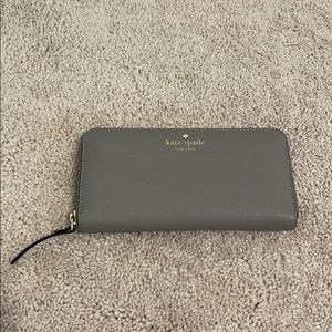 Kate spade zip around wallet